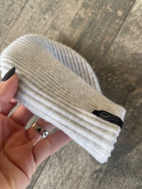 Heathered White | Cozy Ribbed Knit Beanie - Beanies